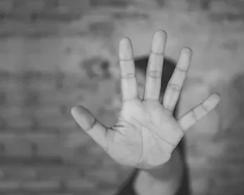 FAIRE RECULER LA VIOLENCE